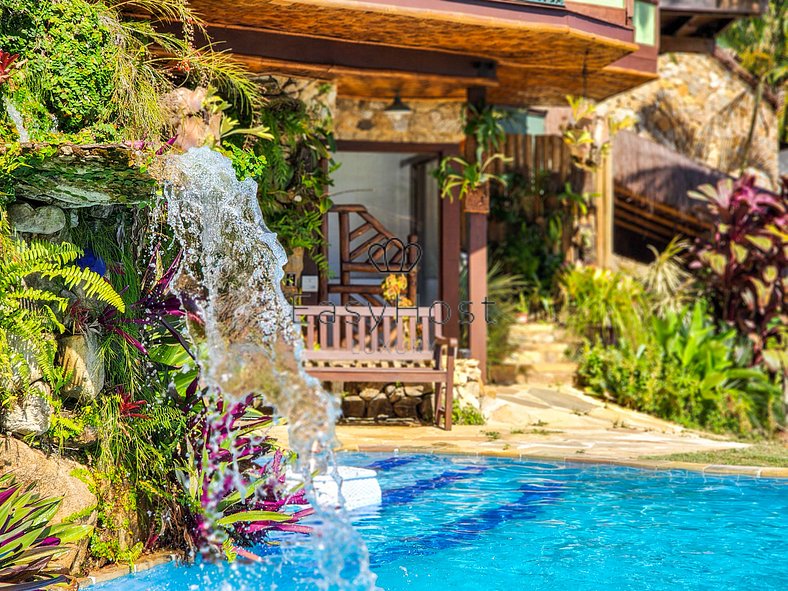 Alquiler de casa con piscina y playa en Angra dos Reis