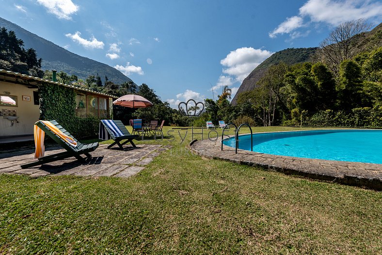 Alquiler de casa en Petrópolis con piscina y sauna