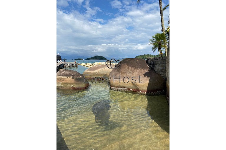 Aluguel de casa com piscina em Angra dos Reis