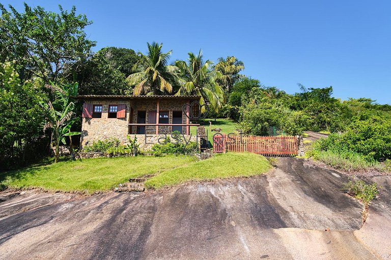 Beach house for sale in Paraty