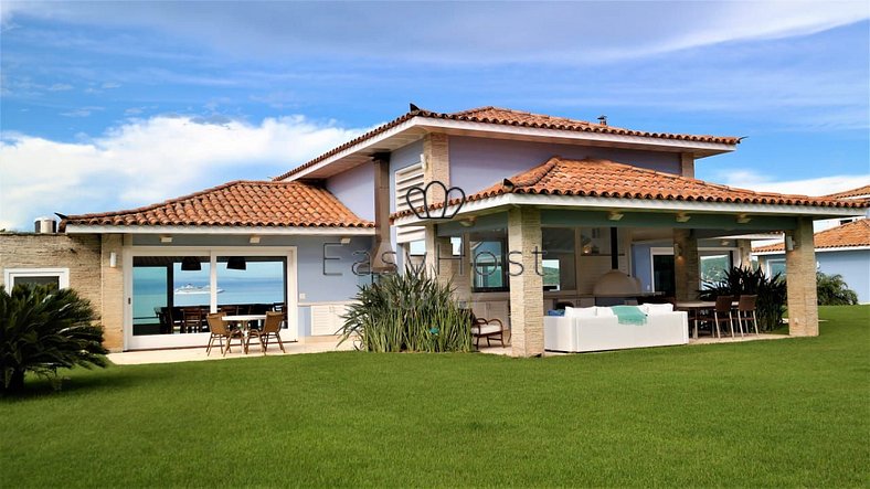 Casa de alquiler para vacaciones en Búzios con piscina desbo