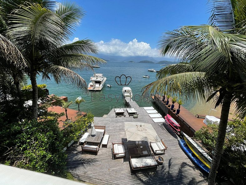 Casa de condomínio à venda em Angra dos Reis