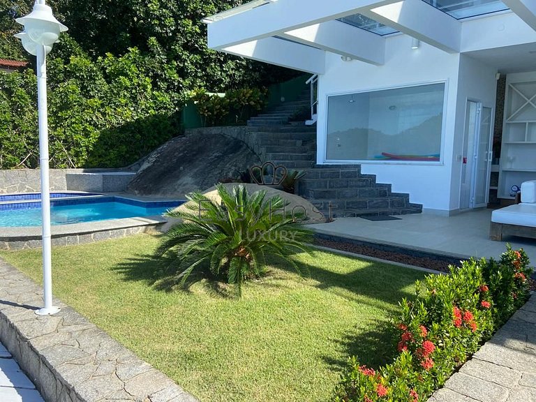 Casa de lujo cerca del mar en venta en Angra dos Reis