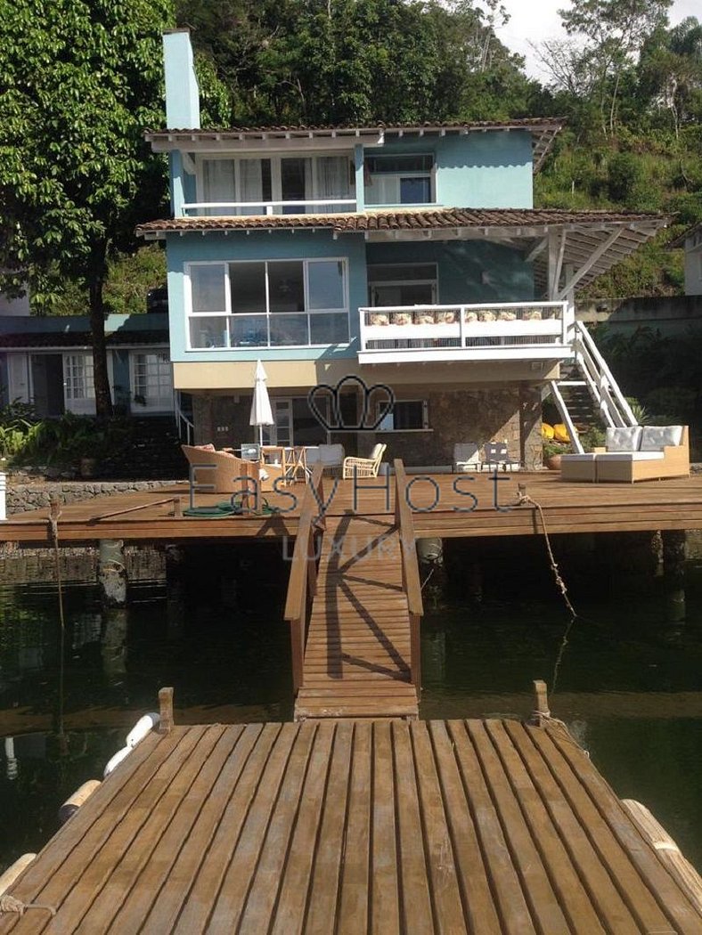 Casa de playa en venta en Angra dos Reis