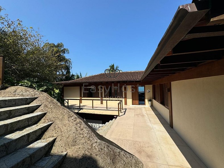 Casa de vacaciones en Angra dos Reis con piscina, sauna y pl