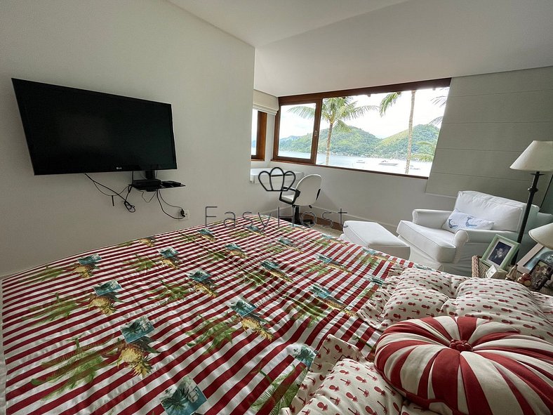 Casa en condominio en venta en Angra dos Reis