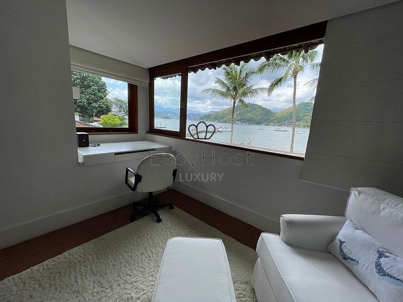 Casa en condominio en venta en Angra dos Reis