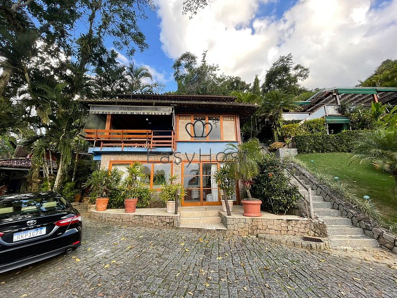 Casa en condomínio en venta en Angra dos Reis