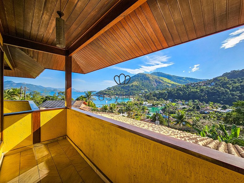 Casa en condomínio en venta en Angra dos Reis