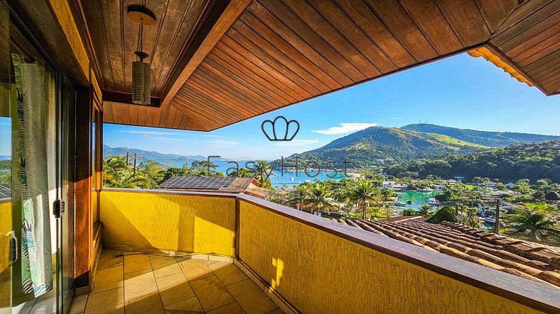 Casa en condomínio en venta en Angra dos Reis