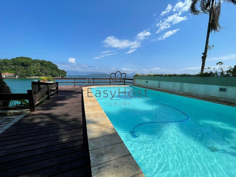 Casa en la playa en venta en Angra dos Reis