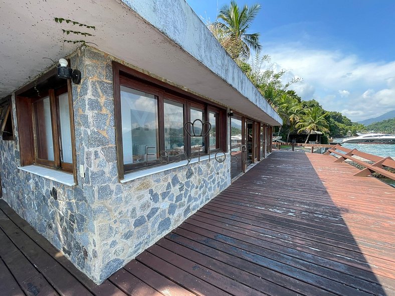 Casa en la playa en venta en Angra dos Reis