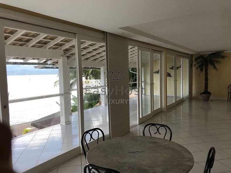 Casa en venta en Angra dos Reis cerca del mar