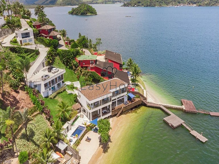 Casa en venta en Angra dos Reis con piscina