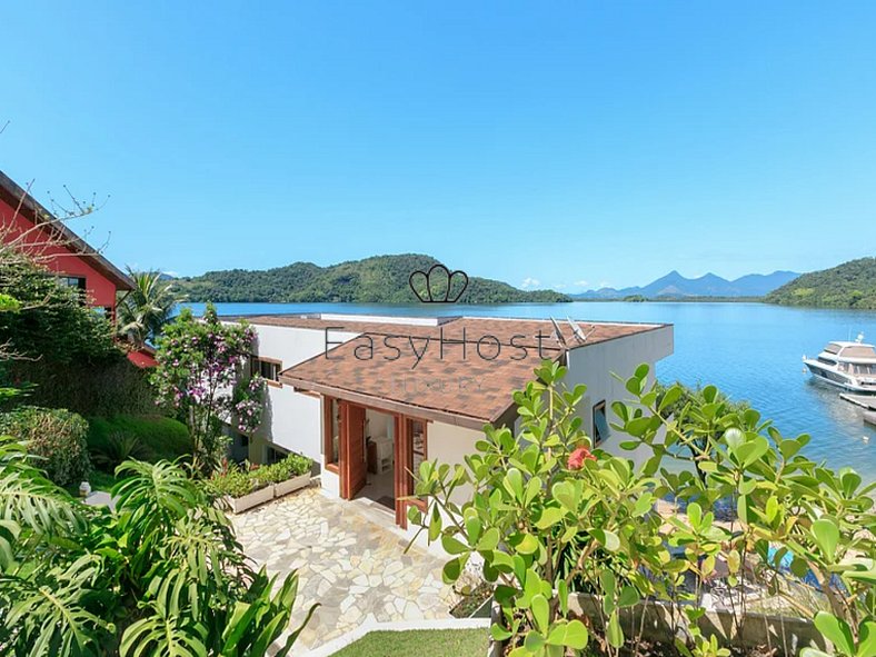 Casa en venta en Angra dos Reis con piscina