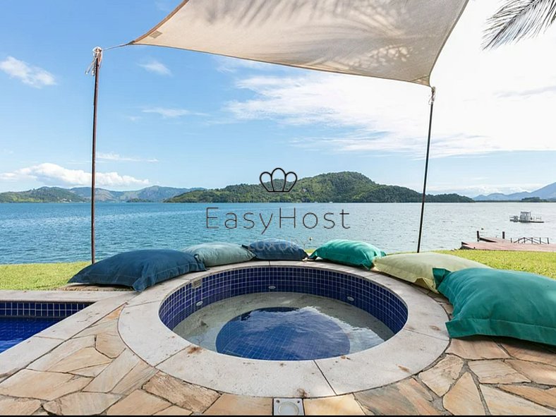 Casa en venta en Angra dos Reis con piscina