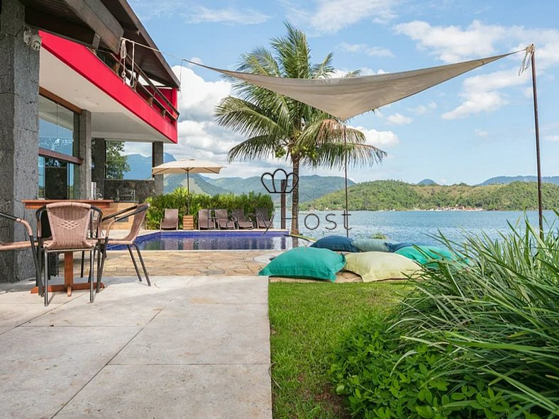 Casa en venta en Angra dos Reis con piscina