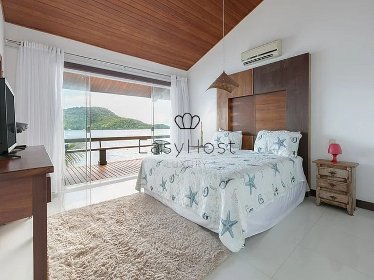 Casa en venta en Angra dos Reis con piscina