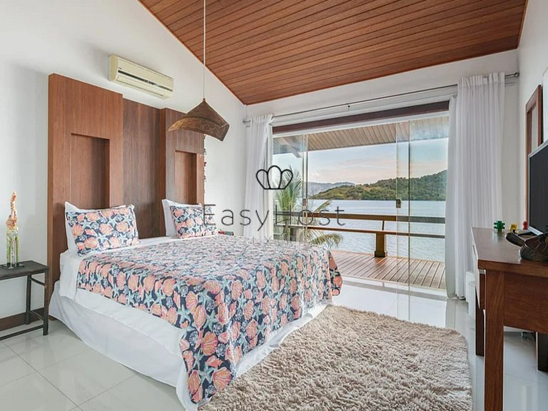 Casa en venta en Angra dos Reis con piscina