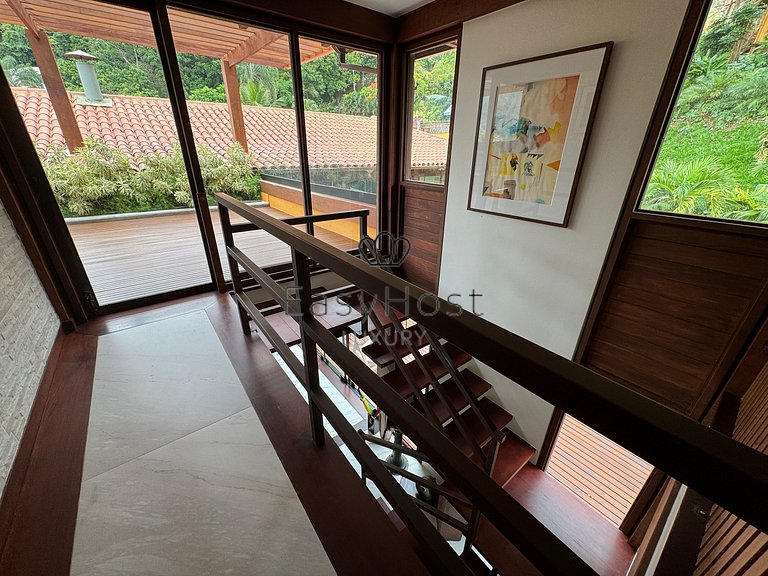 Casa en venta en Angra dos Reis con piscina, playa e hidroma