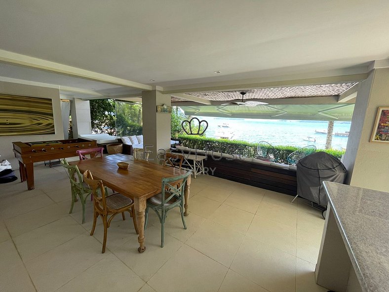 Casa en venta en Angra dos Reis en condominio