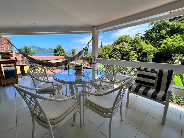 Casa en venta en Angra dos Reis en condominio