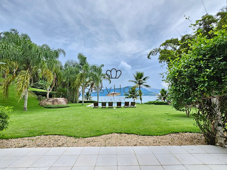 Casa para temporada em Angra dos Reis com piscina, praia e s