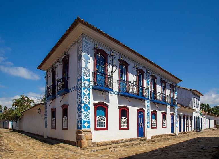 Casa para venda em Paraty com piscina