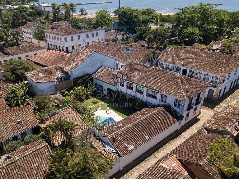 Casa para venda em Paraty com piscina