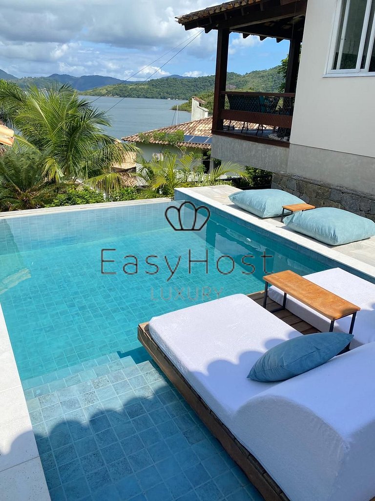 Condominium house for sale in Angra dos Reis