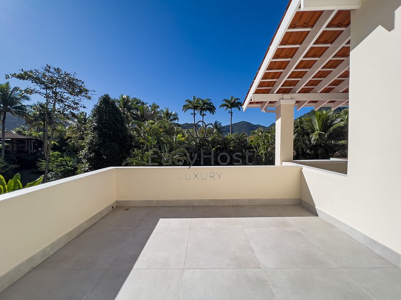 House for rent in Paraty with pool in exclusive condominium