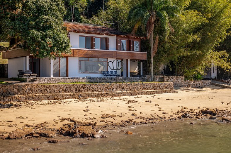 House for sale in Angra dos Reis with beach and sauna - AngV