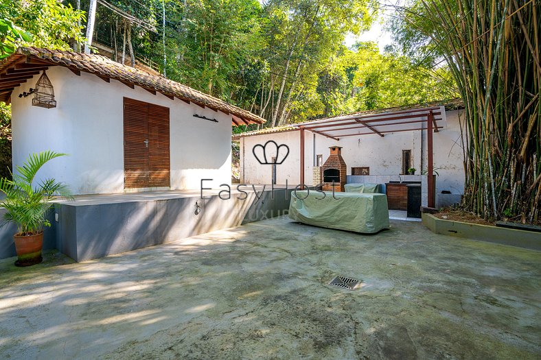 House for sale in Angra dos Reis with beach and sauna - AngV