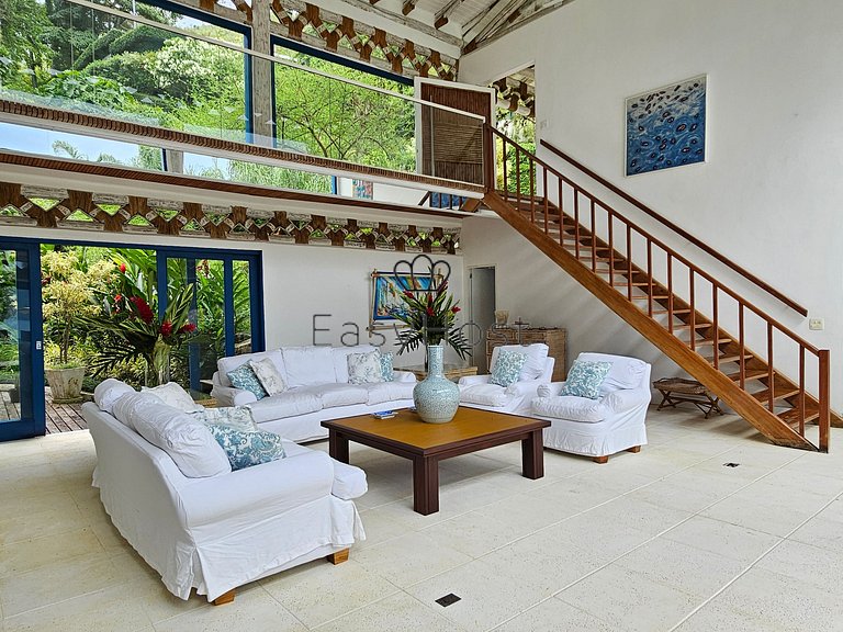 House for vacation in Angra dos Reis with pool, beach and sa