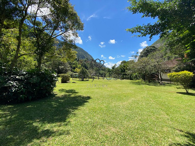 House rental in Petrópolis with pool and sauna