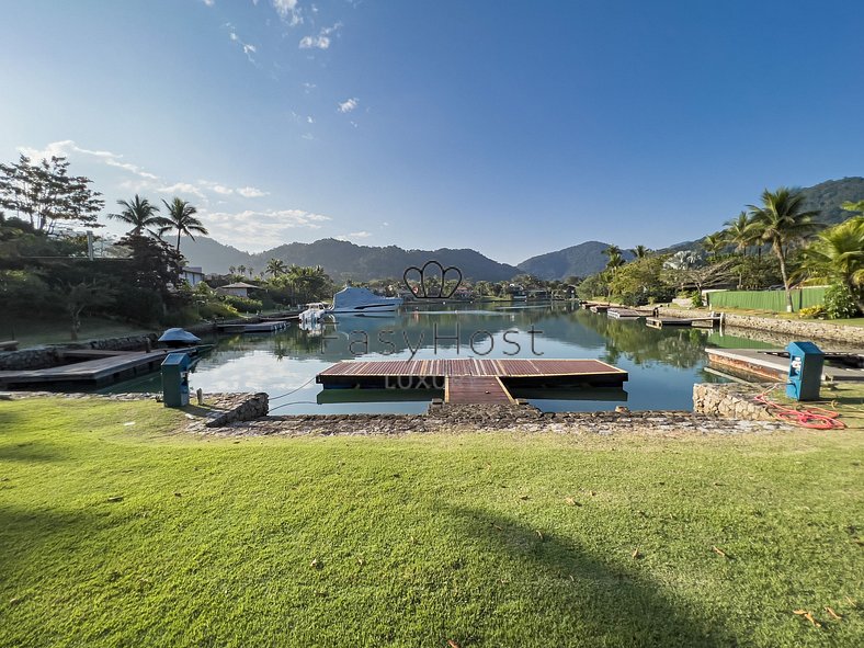 Land for sale in Paraty overlooking the canal - PARV06