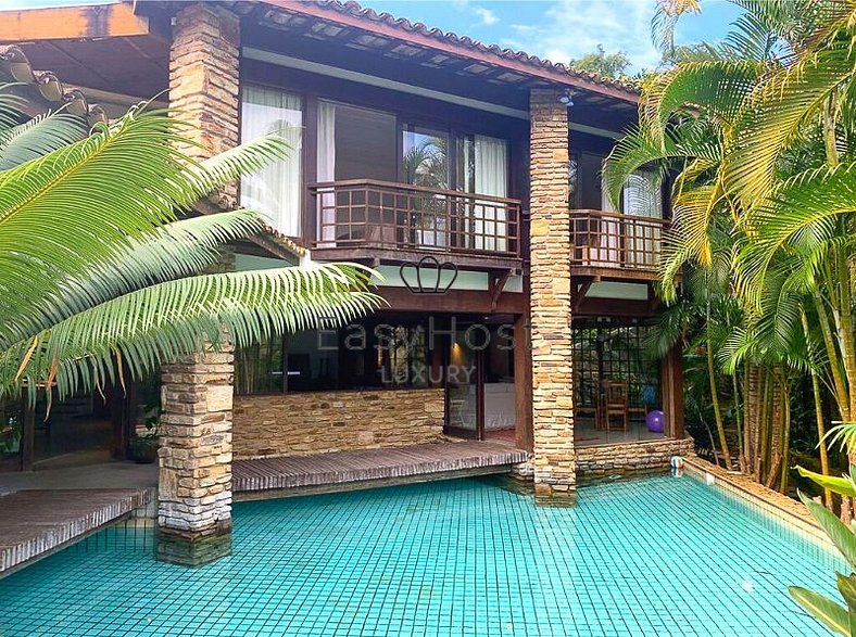 Luxury house rental in Angra dos Reis