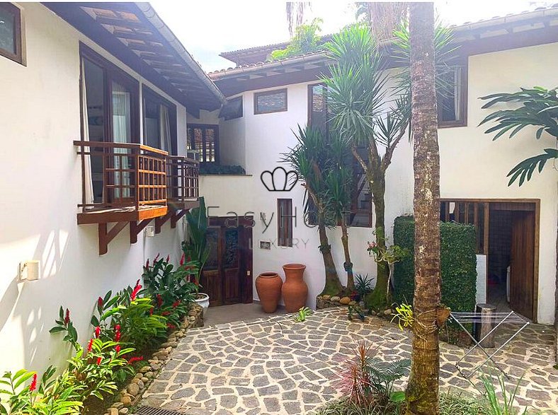 Luxury house rental in Angra dos Reis