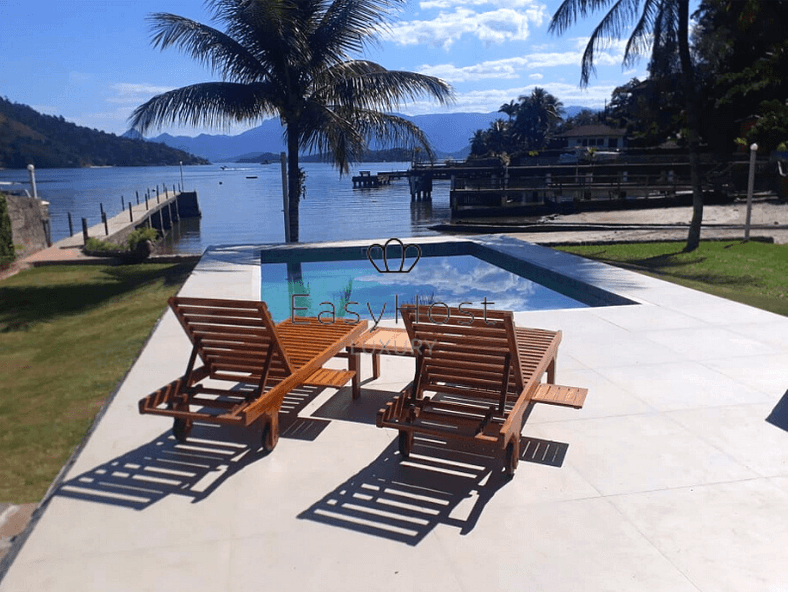 Luxury house rental in Angra dos Reis