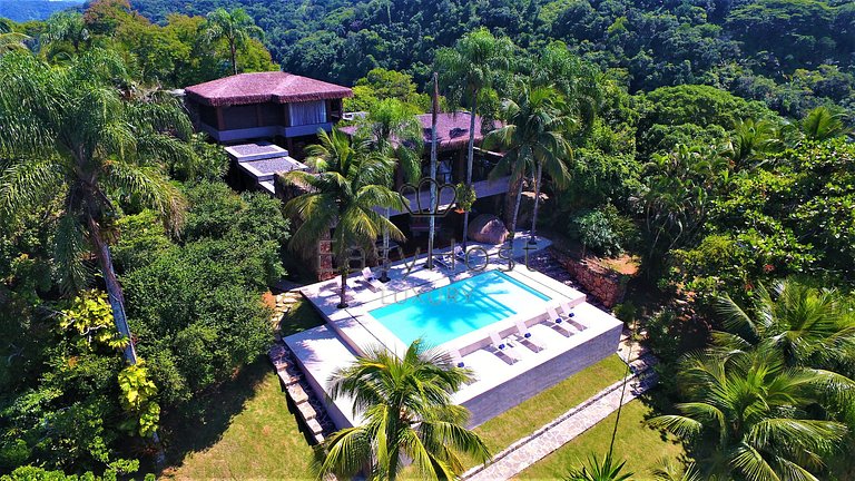 Luxury house rental in Angra dos Reis