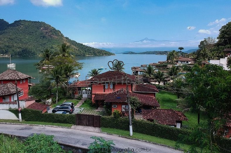 Luxury house rental in Angra dos Reis