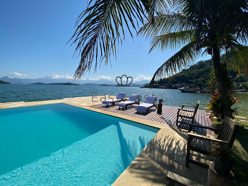 Luxury house rental in Angra dos Reis