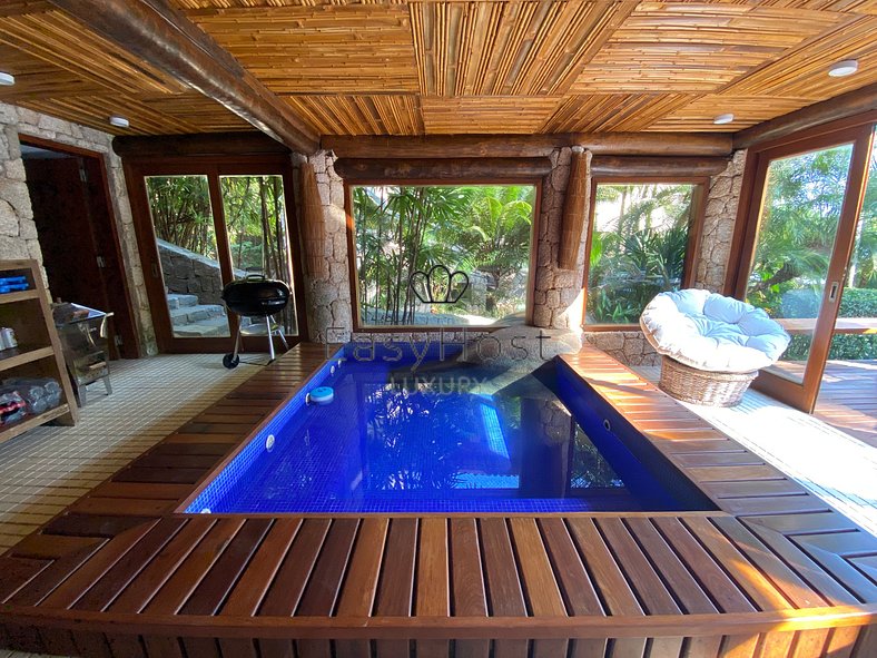 Luxury house rental in Angra dos Reis