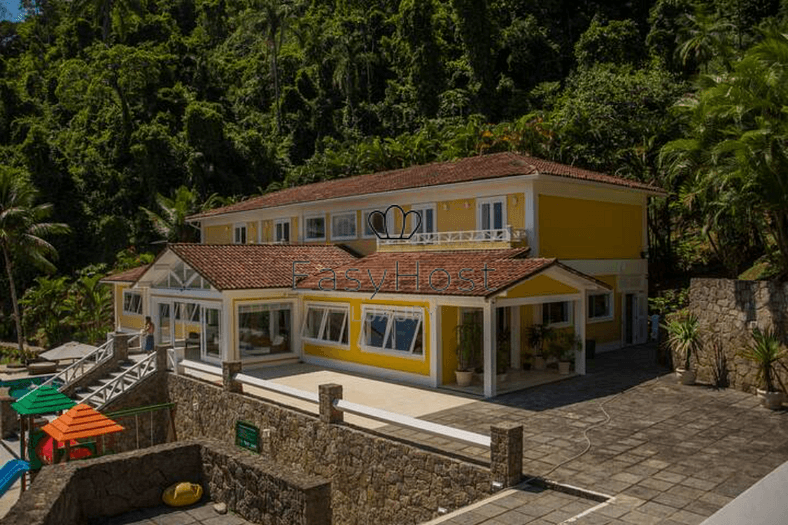 Luxury house rental in Angra dos Reis