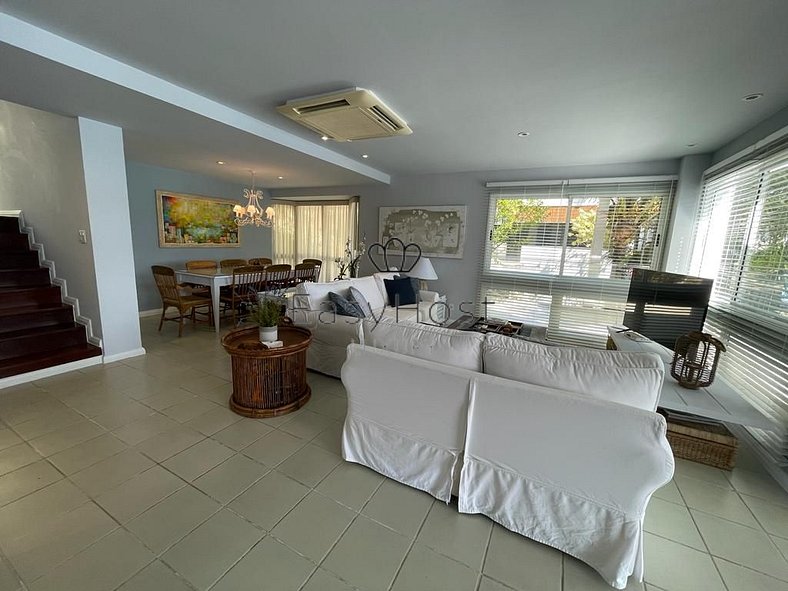 Luxury house rental in Angra dos Reis