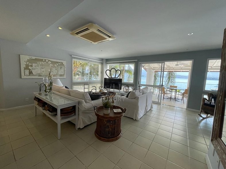 Luxury house rental in Angra dos Reis