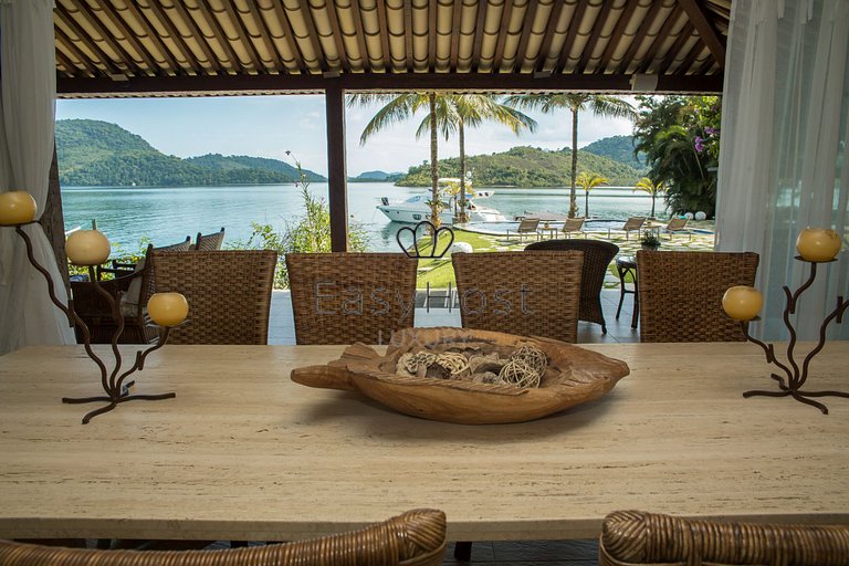 Luxury house rental in Angra dos Reis