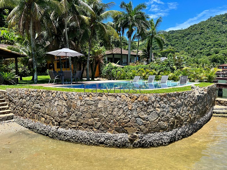 Luxury house rental in Angra dos Reis