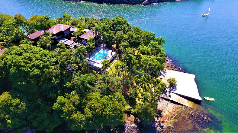 Luxury house rental in Angra dos Reis