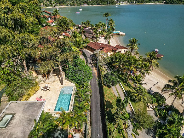 Luxury house rental in Angra dos Reis